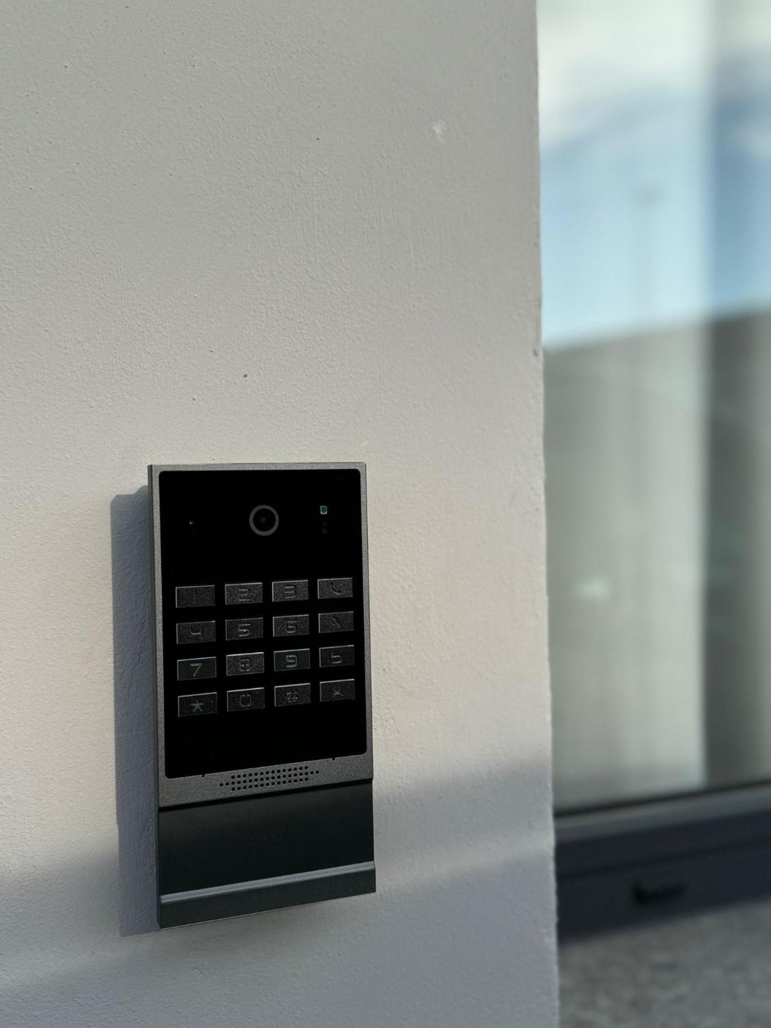 Guest House Al Porto チビタベッキア エクステリア 写真